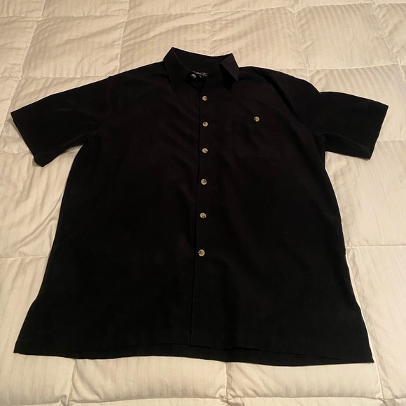 Men’s Black Tip Button Down - Picture 3 of 4